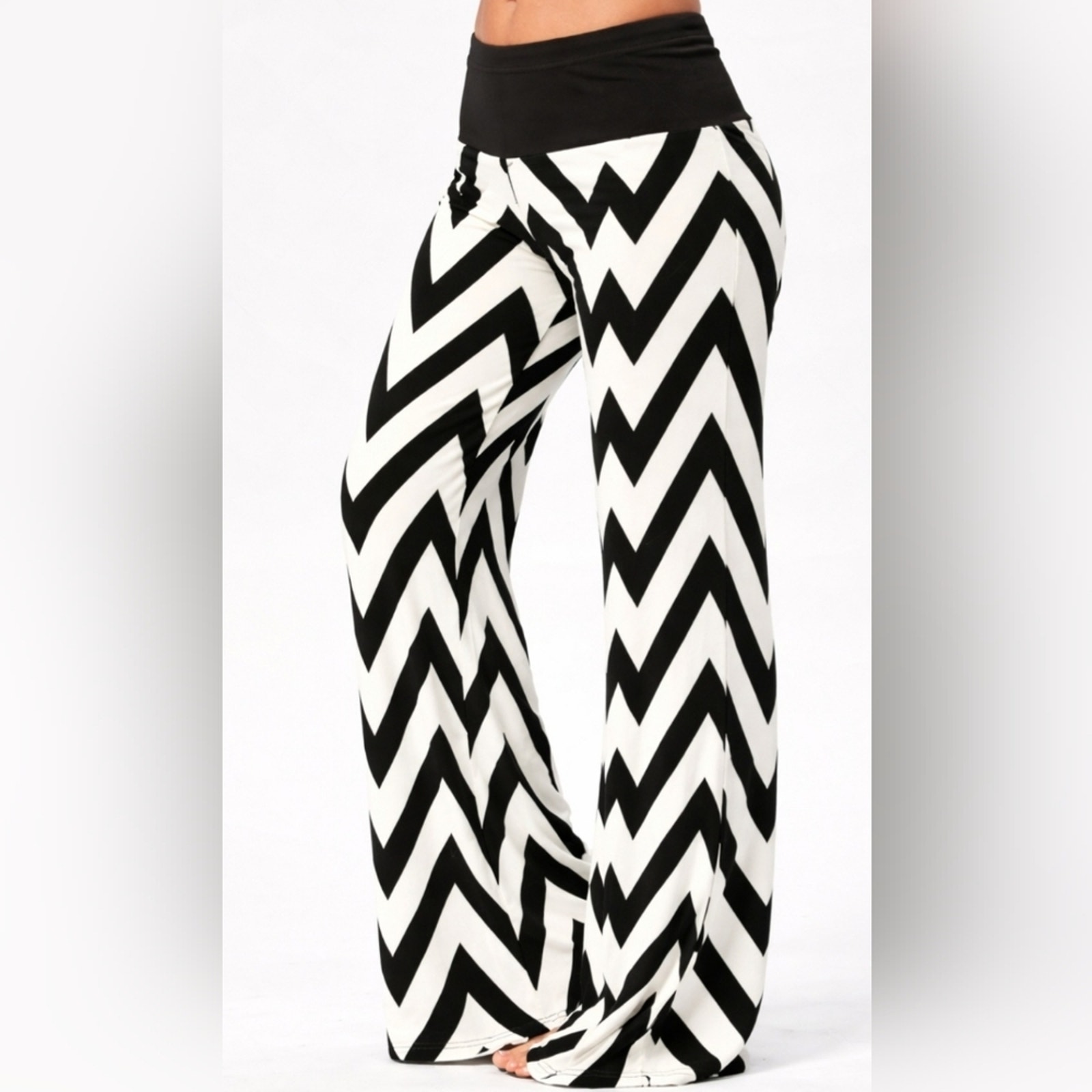 Vamp Zigzag Chevron Black And White Wide Leg Palazzo Pants, Womens Sz M, Artsy